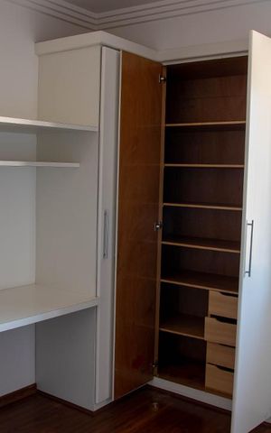 Apartamento à venda com 130m², 3 quartos e 2 vagas Apartamento à venda com 130m², 3 quartos e 2 vagasQuarto 2
