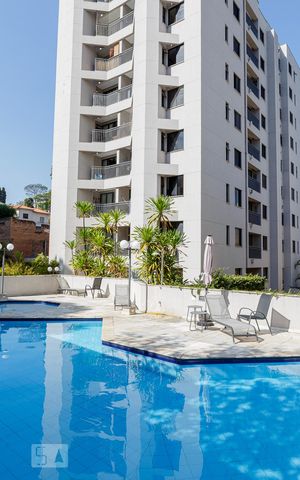Apartamento à venda com 64m², 2 quartos e 1 vaga Apartamento à venda com 64m², 2 quartos e 1 vagaPiscina