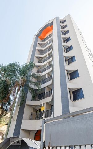 Apartamento à venda com 64m², 2 quartos e 1 vaga Apartamento à venda com 64m², 2 quartos e 1 vagaFachada