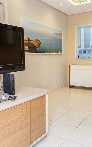 Apartamento à venda com 64m², 2 quartos e 1 vaga Apartamento à venda com 64m², 2 quartos e 1 vagaSala