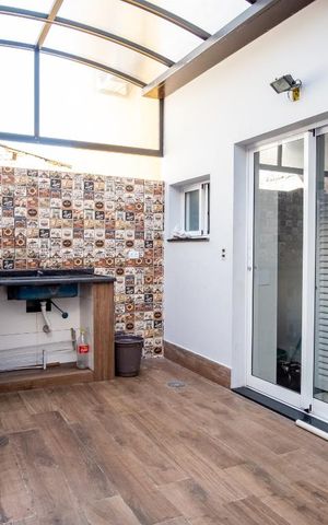 Casa à venda com 250m², 3 quartos e 5 vagas Casa à venda com 250m², 3 quartos e 5 vagasChurrasqueira