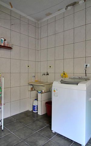 Casa à venda com 178m², 3 quartos e 2 vagasÁrea de Serviço