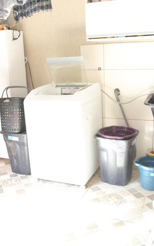 Casa à venda com 150m², 3 quartos e 1 vagaLavanderia