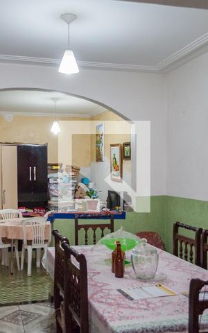 Casa à venda com 336m², 3 quartos e 2 vagas