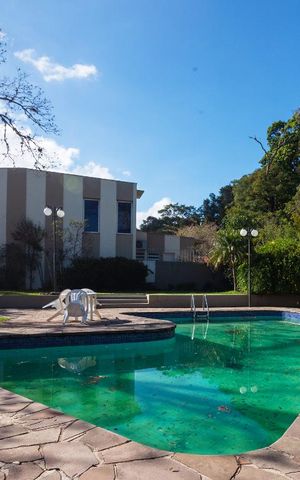 Casa à venda com 460m², 5 quartos e 2 vagasPiscina