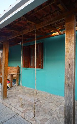 Casa à venda com 120m², 4 quartos e 2 vagasFrente da casa