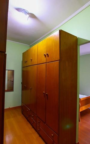 Casa para alugar com 248m², 6 quartos e 6 vagas Casa para alugar com 248m², 6 quartos e 6 vagasCloset da Suite 2