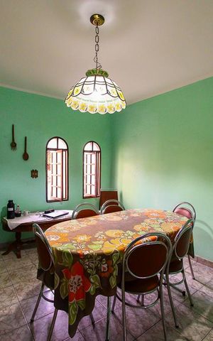 Casa para alugar com 248m², 6 quartos e 6 vagas Casa para alugar com 248m², 6 quartos e 6 vagasSala de Jantar