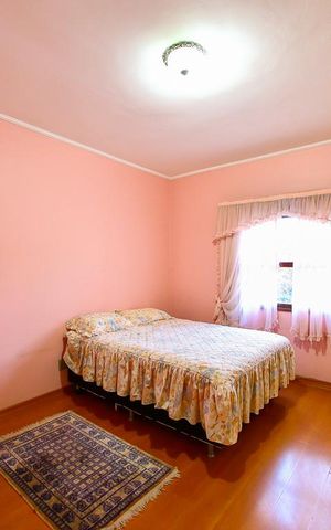 Casa para alugar com 248m², 6 quartos e 6 vagas Casa para alugar com 248m², 6 quartos e 6 vagasQuarto 2
