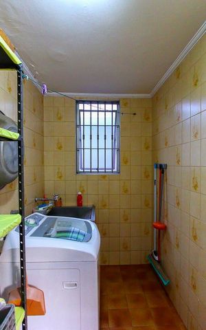 Casa para alugar com 248m², 6 quartos e 6 vagas Casa para alugar com 248m², 6 quartos e 6 vagasArea de Serviço