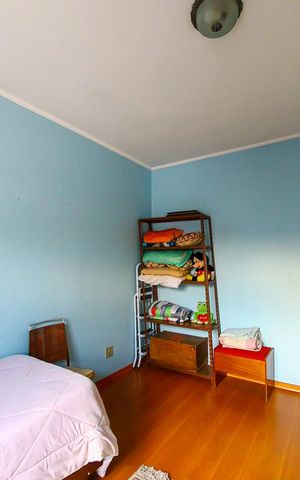 Casa para alugar com 248m², 6 quartos e 6 vagas Casa para alugar com 248m², 6 quartos e 6 vagasQuarto 3