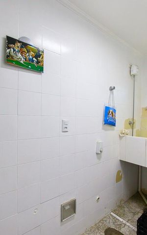 Casa para alugar com 248m², 6 quartos e 6 vagas Casa para alugar com 248m², 6 quartos e 6 vagasBanheiro de Serviço