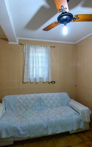 Casa para alugar com 248m², 6 quartos e 6 vagas Casa para alugar com 248m², 6 quartos e 6 vagasSala de Estar