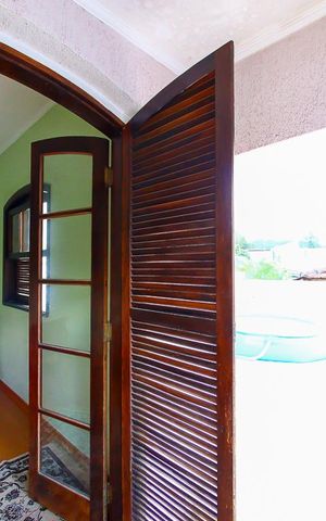 Casa para alugar com 248m², 6 quartos e 6 vagas Casa para alugar com 248m², 6 quartos e 6 vagasSacada da Suite 2