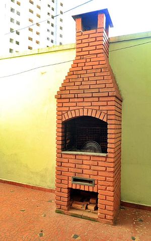 Casa à venda com 126m², 5 quartos e 1 vagaQuintal