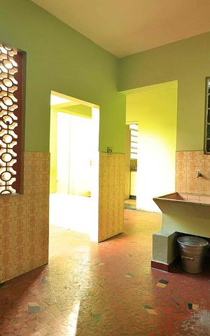 Casa à venda com 126m², 5 quartos e 1 vagaÁrea de Serviço