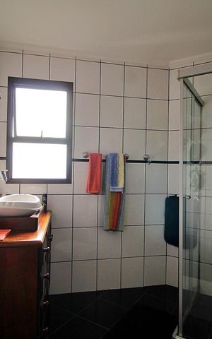 Apartamento à venda com 97m², 2 quartos e 2 vagasBanheiro 2