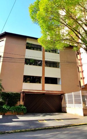 Apartamento à venda com 97m², 2 quartos e 2 vagasFachada
