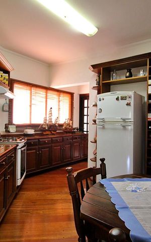 Apartamento à venda com 97m², 2 quartos e 2 vagasCozinha