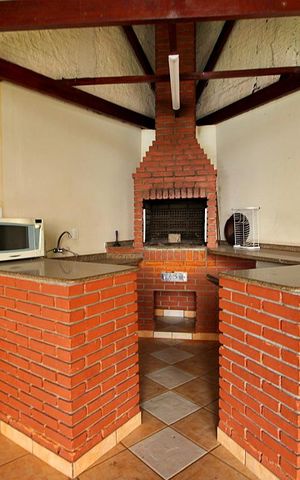 Apartamento à venda com 97m², 2 quartos e 2 vagasÁrea Comum - Churrasqueira