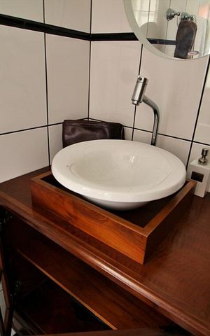 Apartamento à venda com 97m², 2 quartos e 2 vagasBanheiro da Suíte