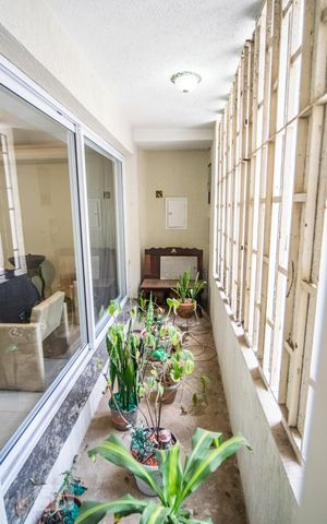 Casa à venda com 500m², 7 quartos e 8 vagas Casa à venda com 500m², 7 quartos e 8 vagasÁrea Externa