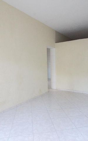 Casa à venda com 127m², 2 quartos e sem vagasala