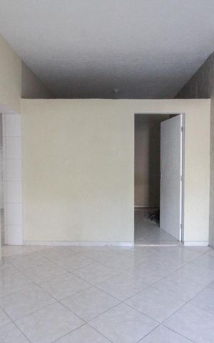 Casa à venda com 127m², 2 quartos e sem vagasala