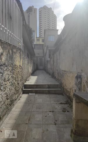Casa à venda com 127m², 2 quartos e sem vaga Casa à venda com 127m², 2 quartos e sem vagaquintal frente