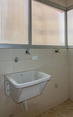 Apartamento à venda com 58m², 2 quartos e 1 vaga Apartamento à venda com 58m², 2 quartos e 1 vagaLavanderia