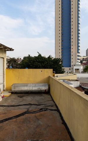 Casa para alugar com 550m², 8 quartos e 3 vagas Casa para alugar com 550m², 8 quartos e 3 vagasTerraço