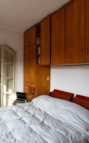 Casa para alugar com 550m², 8 quartos e 3 vagas Casa para alugar com 550m², 8 quartos e 3 vagasQuarto