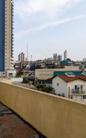Casa para alugar com 550m², 8 quartos e 3 vagas Casa para alugar com 550m², 8 quartos e 3 vagasTerraço