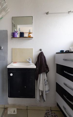 Casa para alugar com 550m², 8 quartos e 3 vagas Casa para alugar com 550m², 8 quartos e 3 vagasTerraço - Banheiro
