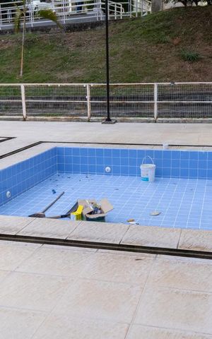 Apartamento para alugar com 50m², 2 quartos e sem vaga Apartamento para alugar com 50m², 2 quartos e sem vagaÁrea comum - Piscina