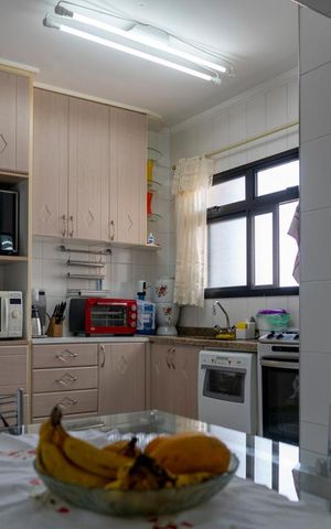 Apartamento à venda com 261m², 4 quartos e 3 vagasCozinha