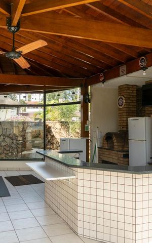 Apartamento à venda com 261m², 4 quartos e 3 vagasÁrea comum - Churrasqueira