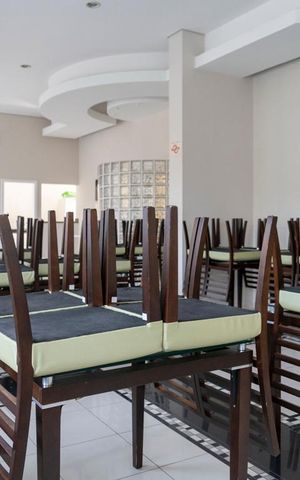 Apartamento à venda com 261m², 4 quartos e 3 vagasÁrea comum - Salão de festas