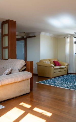 Apartamento à venda com 261m², 4 quartos e 3 vagasSala