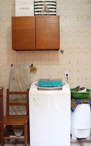 Casa à venda com 160m², 3 quartos e 2 vagasÁrea de Serviço