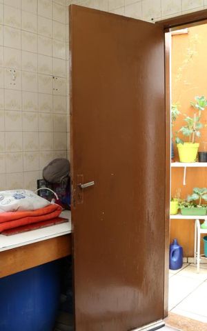 Casa à venda com 160m², 3 quartos e 2 vagasÁrea de Serviço