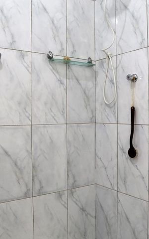 Casa à venda com 160m², 3 quartos e 2 vagasBanheiro