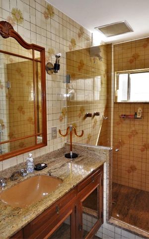 Apartamento à venda com 277m², 3 quartos e 2 vagasBanheiro da Suíte 2