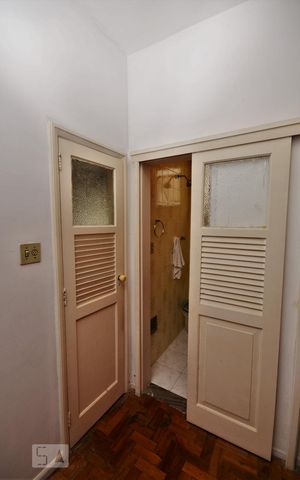 Apartamento à venda com 277m², 3 quartos e 2 vagasQuarto de Serviço