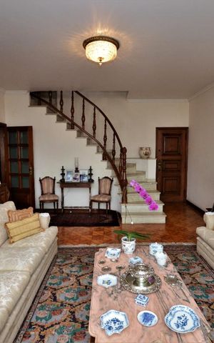 Apartamento à venda com 277m², 3 quartos e 2 vagasSala 1