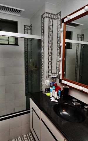 Apartamento à venda com 277m², 3 quartos e 2 vagasBanheiro Social