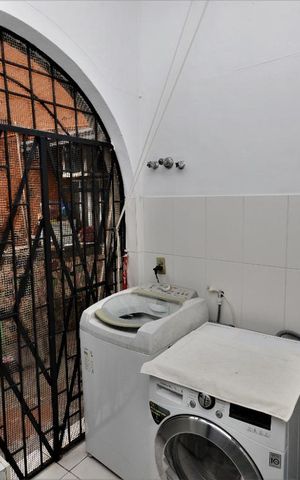 Casa para alugar com 450m², 4 quartos e 1 vagaÁrea de Serviço