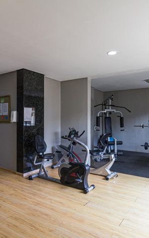 Apartamento à venda com 86m², 2 quartos e 2 vagas Apartamento à venda com 86m², 2 quartos e 2 vagasÁrea comum - Academia