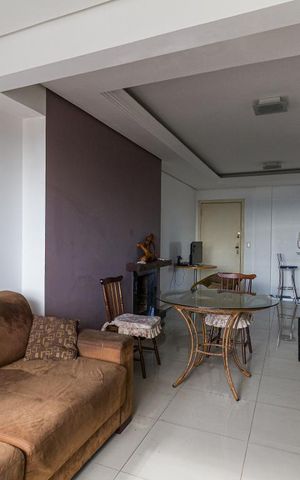 Apartamento à venda com 86m², 2 quartos e 2 vagas Apartamento à venda com 86m², 2 quartos e 2 vagasSala