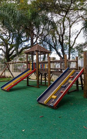 Apartamento à venda com 86m², 2 quartos e 2 vagas Apartamento à venda com 86m², 2 quartos e 2 vagasÁrea Comum - Playground